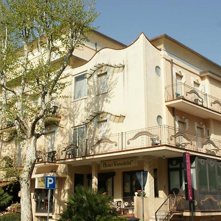 Hotel Verudella Rimini Exterior foto
