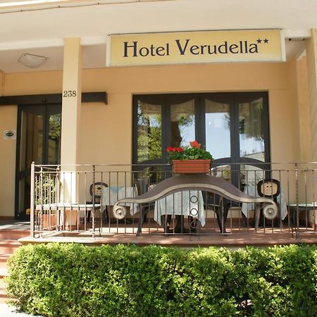 Hotel Verudella Rimini Exterior foto